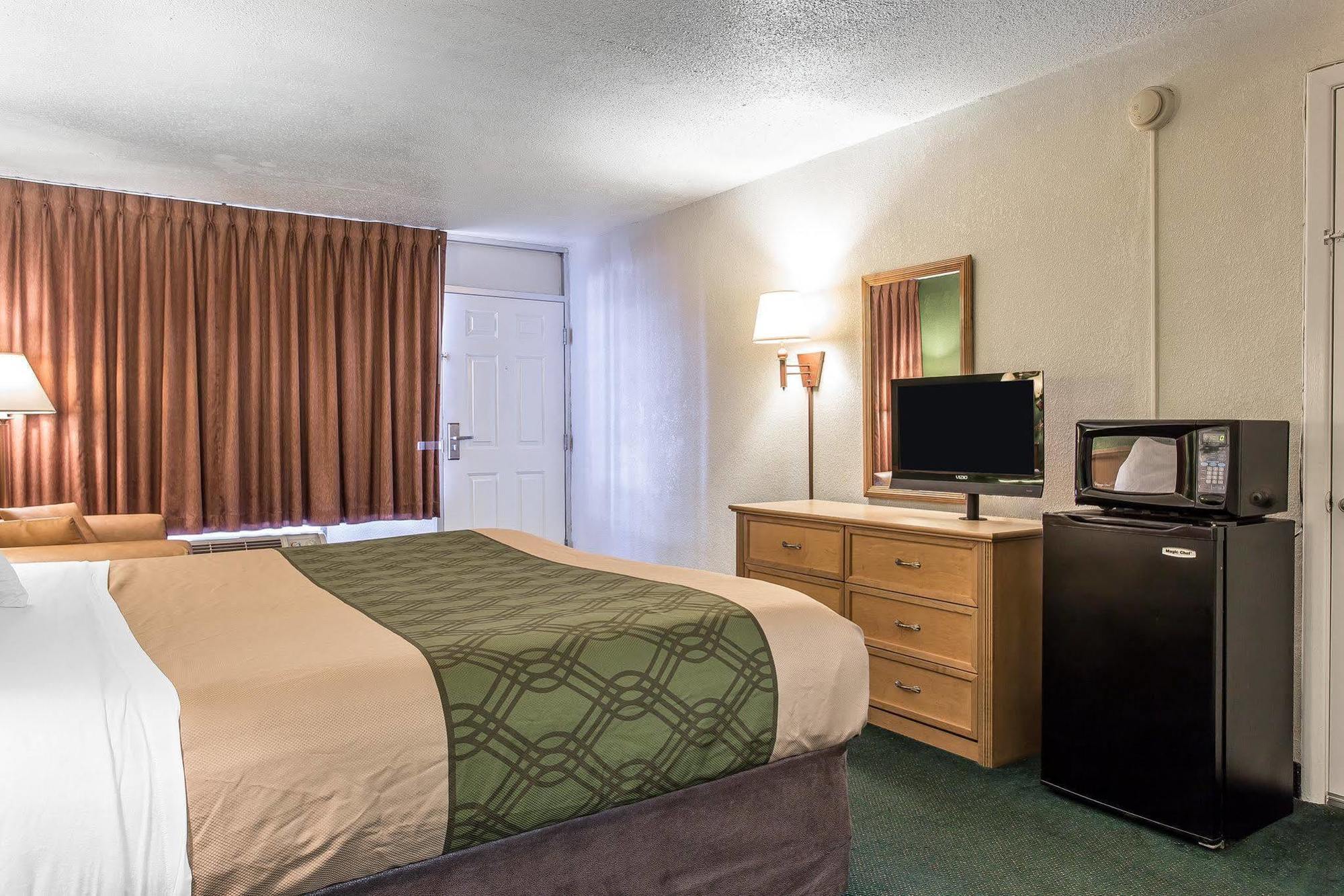 Econo-Lodge Of Conway Kültér fotó