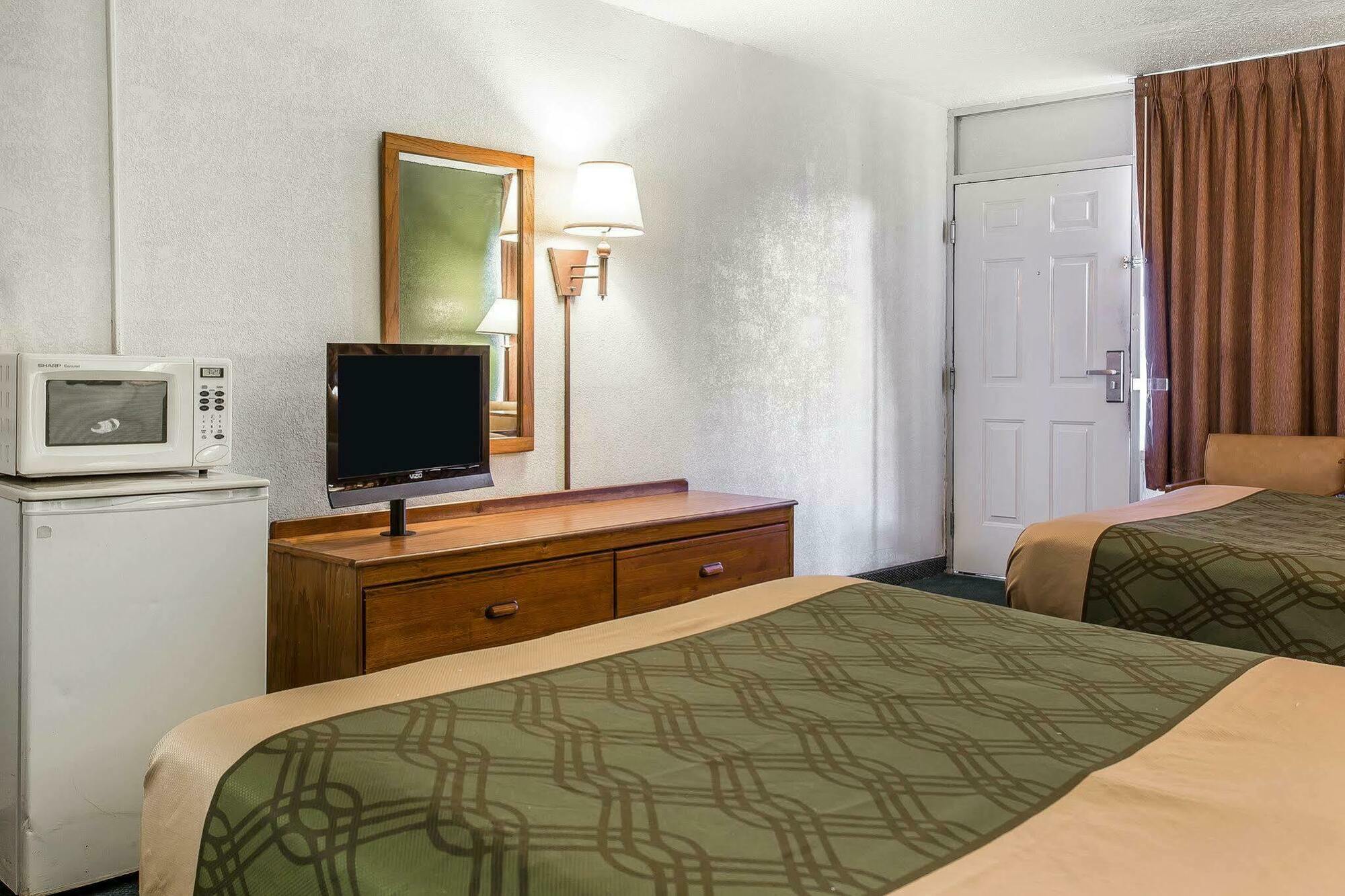 Econo-Lodge Of Conway Kültér fotó